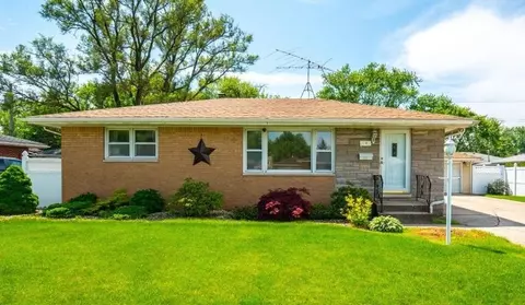 1040 N Jay Ave, Griffith, IN 46319 photo 1