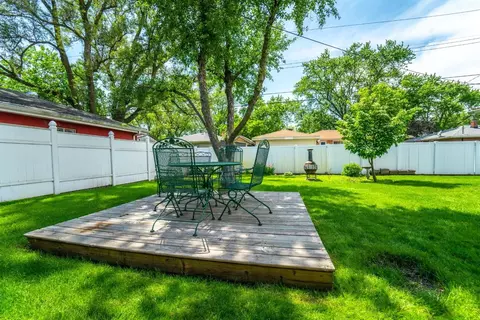 1040 N Jay Ave, Griffith, IN 46319 photo 27