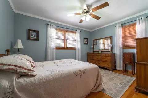 1040 N Jay Ave, Griffith, IN 46319 photo 5