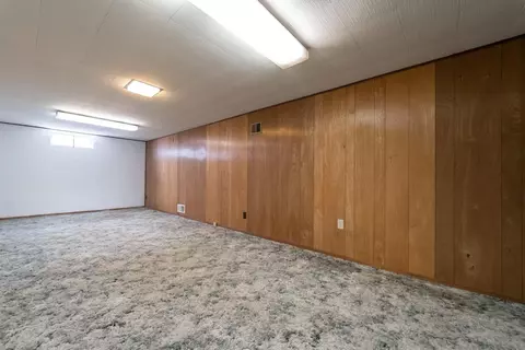1040 N Jay Ave, Griffith, IN 46319 photo 20