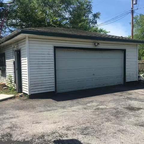 1356 Clinton St, Gary, IN 46406 photo 2