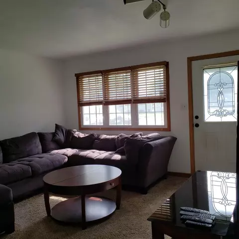 239 N Wright St, Griffith, IN 46319 photo 2