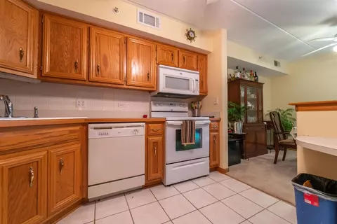 803 Swan Dr #1D, Dyer, IN 46311 photo 9