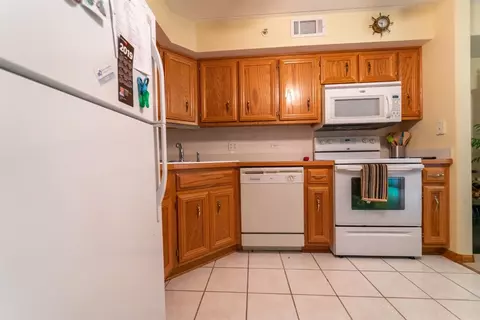 803 Swan Dr #1D, Dyer, IN 46311 photo 6