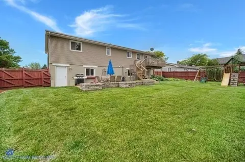 952 Devonshire Ln, Dyer, IN 46311 photo 24