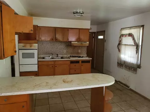 4176 Monroe St, Gary, IN 46408 photo 5