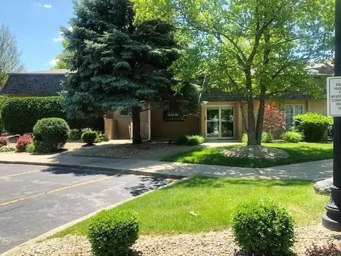813 Swan Dr #3D, Dyer, IN 46311 photo 2