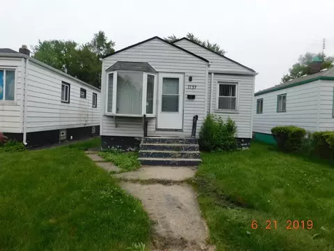 1737 Garfield St, Gary, IN 46404 photo 8