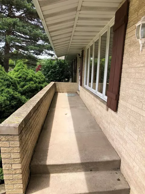 606 E Pine St, Griffith, IN 46319 photo 18