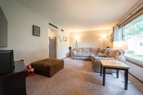 9506 Johnson St, Crown Point, IN 46307 photo 8