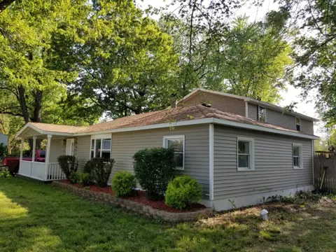 4818 Wright St, Griffith, IN 46319 photo 2