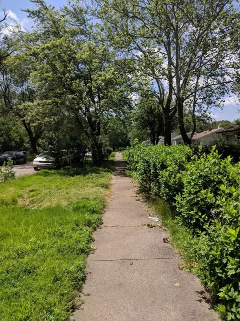 706 Matthews St, Gary, IN 46406 photo 12