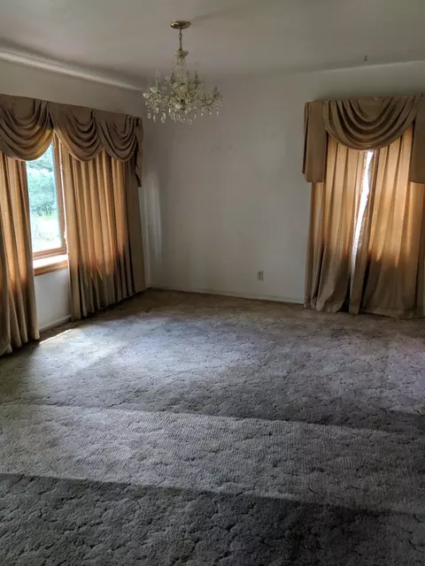 706 Matthews St, Gary, IN 46406 photo 7