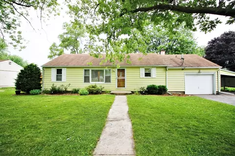 506 Ryan Rd, Hebron, IN 46341 photo 1