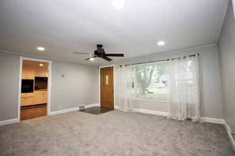 506 Ryan Rd, Hebron, IN 46341 photo 6