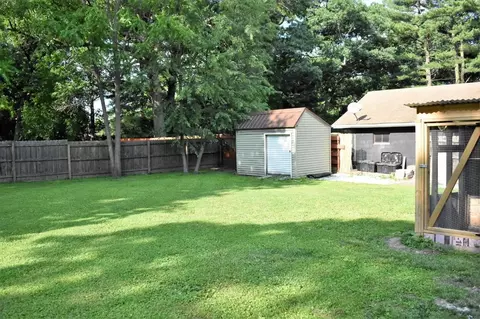 922 E Miller St, Griffith, IN 46319 photo 17