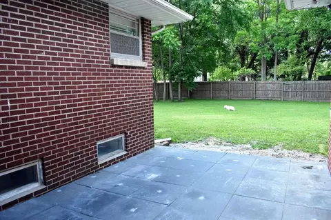 922 E Miller St, Griffith, IN 46319 photo 18