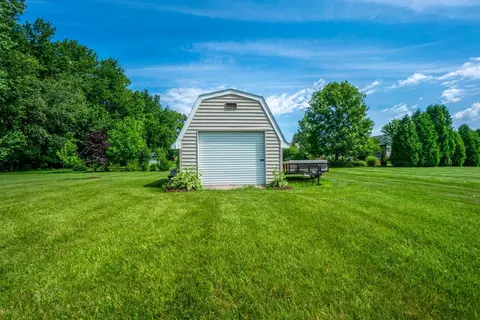 303 Deerfield Ct, Valparaiso, IN 46383 photo 24