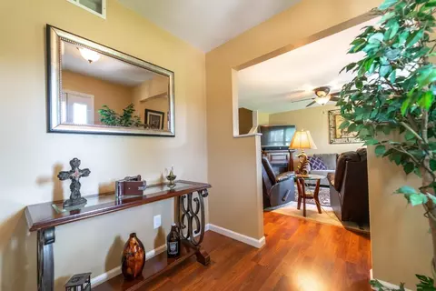 303 Deerfield Ct, Valparaiso, IN 46383 photo 15