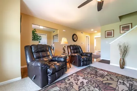 303 Deerfield Ct, Valparaiso, IN 46383 photo 12