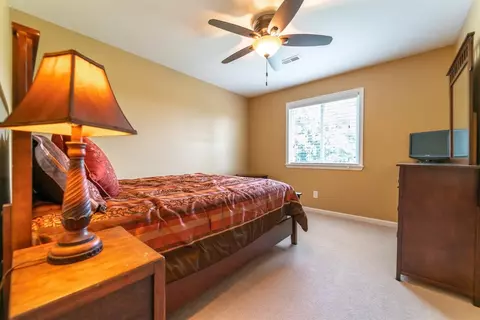 303 Deerfield Ct, Valparaiso, IN 46383 photo 19
