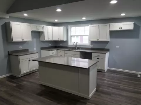 103 E Beam St, Porter, IN 46304 photo 6