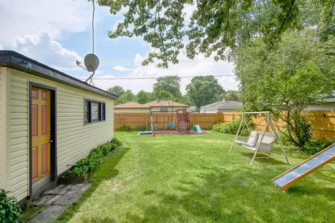 1028 N Dwiggins St, Griffith, IN 46319 photo 16