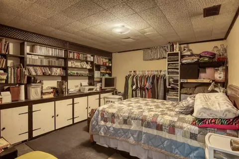1028 N Dwiggins St, Griffith, IN 46319 photo 14