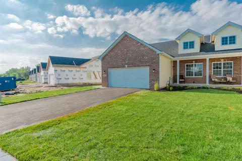 2100 W 129th Pl, Crown Point, IN 46307 photo 1