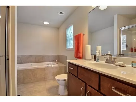 1171 Sawgrass Dr, Griffith, IN 46319 photo 14