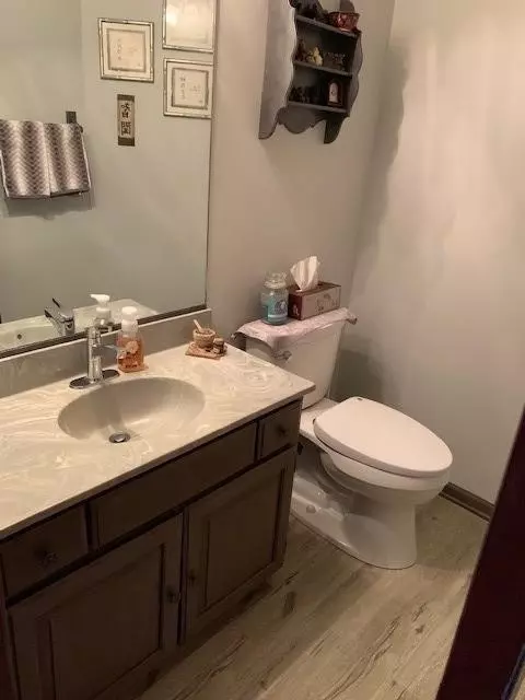 718 N Oriole Ct, Griffith, IN 46319 photo 29