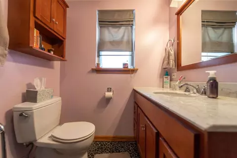 303 Beverly Pl, Munster, IN 46321 photo 18