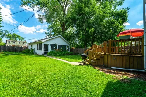 303 Beverly Pl, Munster, IN 46321 photo 27