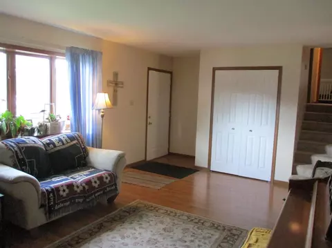 3124 Devonshire Cir, Crown Point, IN 46307 photo 4