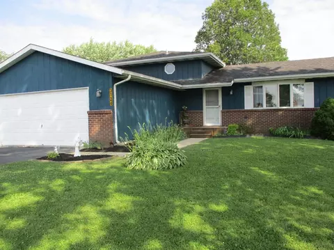 3124 Devonshire Cir, Crown Point, IN 46307 photo 1