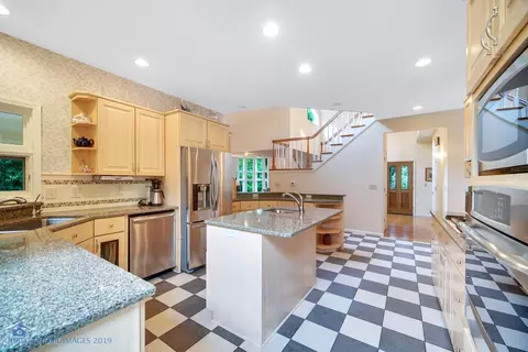 715 E Oak St, Porter, IN 46304 photo 12