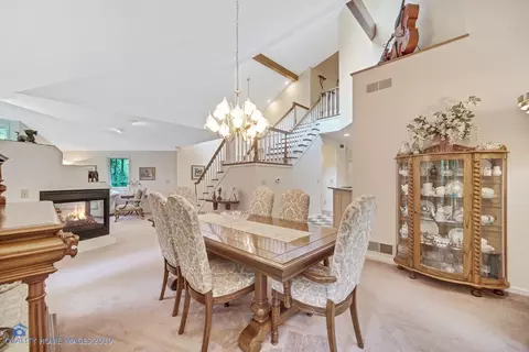715 E Oak St, Porter, IN 46304 photo 9