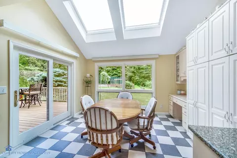 715 E Oak St, Porter, IN 46304 photo 14