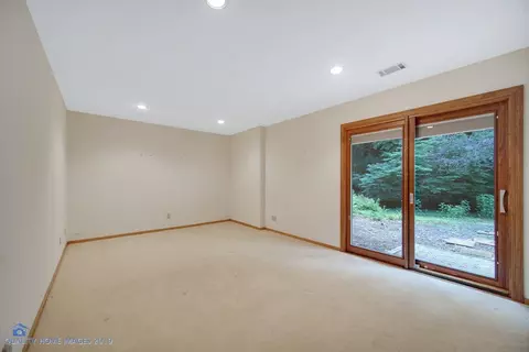 331 E Lake Front Dr, Beverly Shores, IN 46301 photo 9