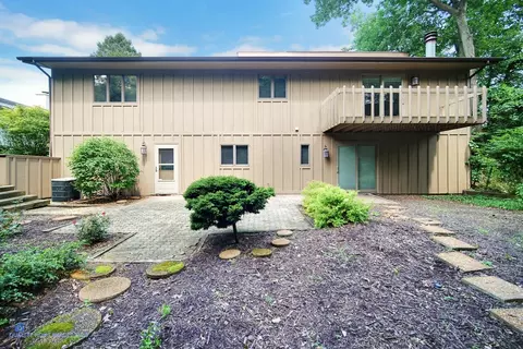 331 E Lake Front Dr, Beverly Shores, IN 46301 photo 22