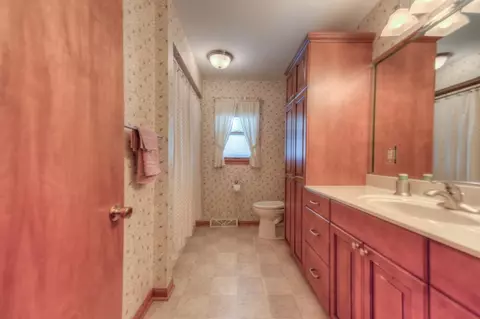 1005 Jackson Ave, Dyer, IN 46311 photo 11