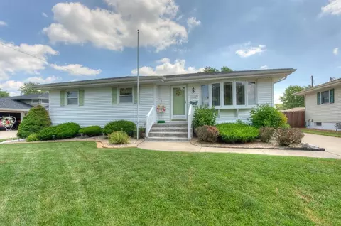 1005 Jackson Ave, Dyer, IN 46311 photo 2