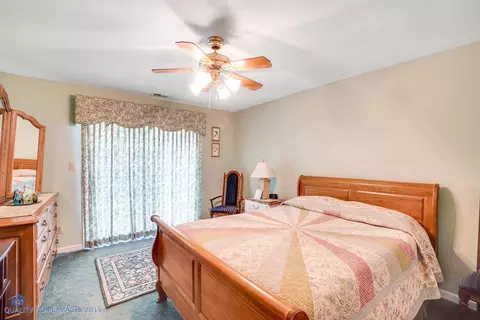 752 N Forest Ave, Griffith, IN 46319 photo 8