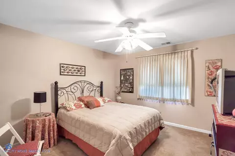 752 N Forest Ave, Griffith, IN 46319 photo 10