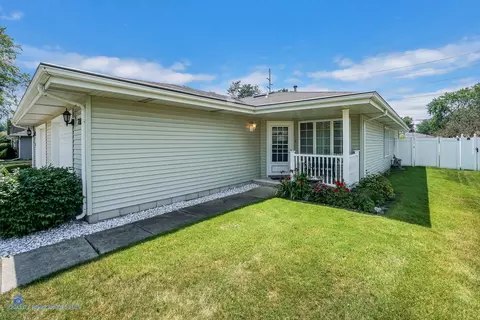 752 N Forest Ave, Griffith, IN 46319 photo 1