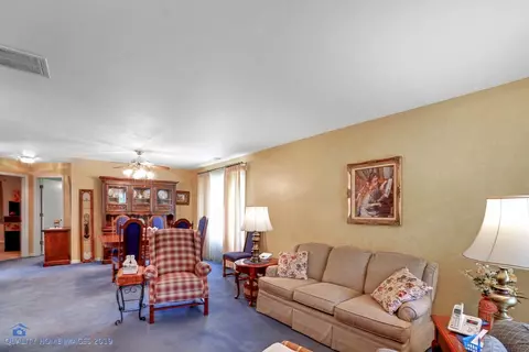752 N Forest Ave, Griffith, IN 46319 photo 2