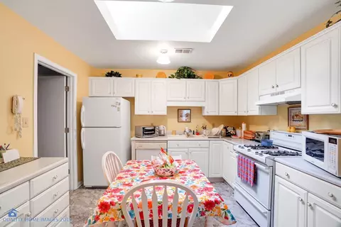 752 N Forest Ave, Griffith, IN 46319 photo 13