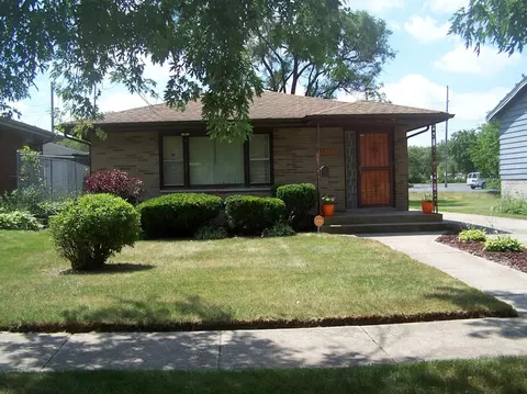 3135 W 20th Pl, Gary, IN 46404 photo 1