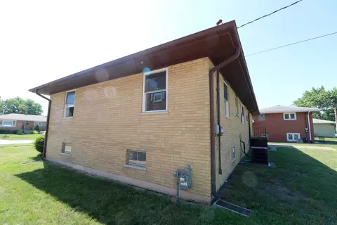 8248 Monroe Ave, Munster, IN 46321 photo 11