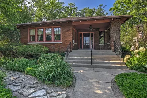 264 E South St, Crown Point, IN 46307 photo 3